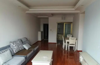 急售华陆新天地 ，全新精装修大三房双卫，万达东坡中