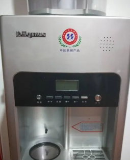 沁园净水器-即热型，即冰水型直饮机